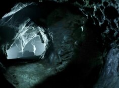 File:LOTR-ENV3S012.0 portrait.jpg